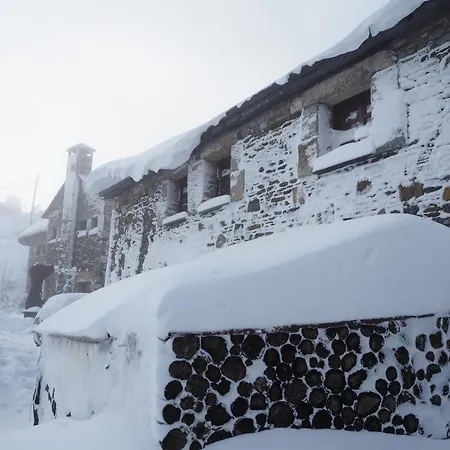 Albergue Val De *